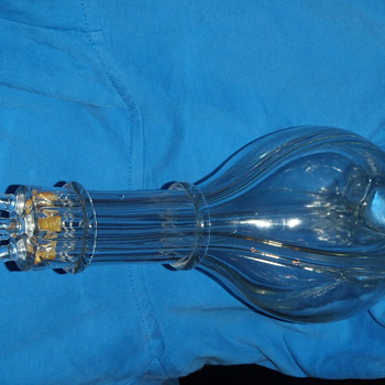 Bottle with 4 different sections on the inside of Bottle - Office