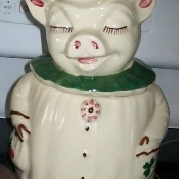 Large Winnie the Pig Cookie Jar - Animals