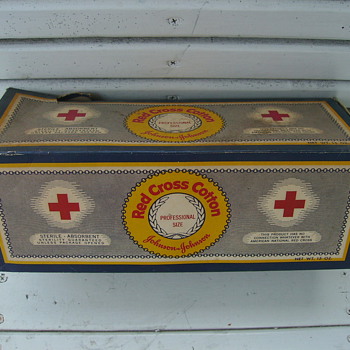 Red Cross Roll Cotton Wound Dressing   1950's