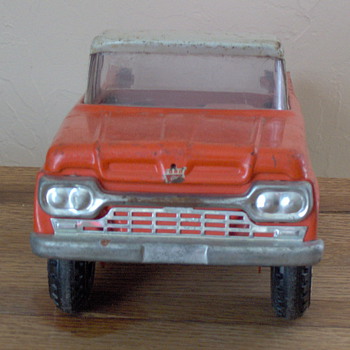 U-Haul pick up truck by Nylint - Model Cars