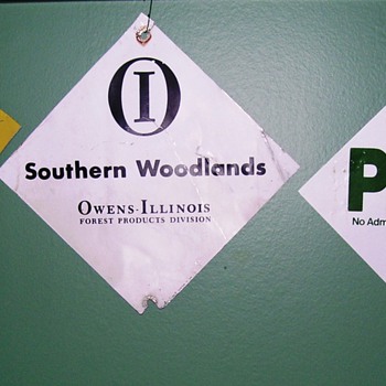 Tree Signs, pt4: Owens Illinois - Signs