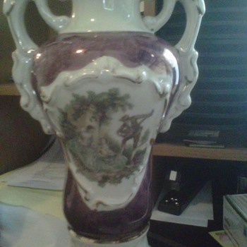 What kind of lamp is this ?  How much is it worth???