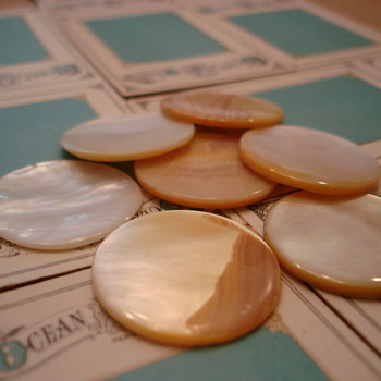Vintage Mother of pearl DISC over 1" new old stock golden - Sewing