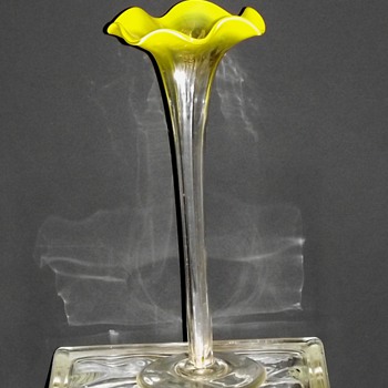 Mystery Yellow Opalescent Panelled Bud Vase - Art Glass