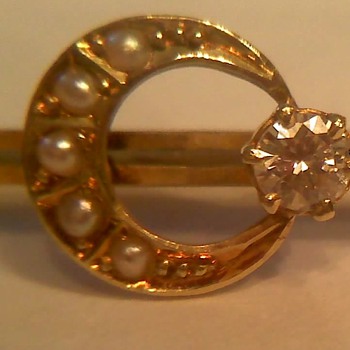 Gold Pin 