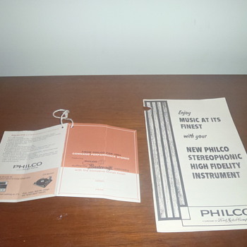 Working Philco record player/radio - Records