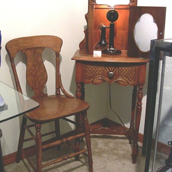 Candlestick Hide-a-way with light