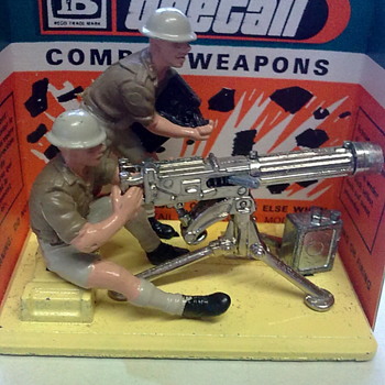 Britains Vickers machine gun crew. - Toys