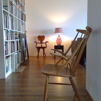 Some favorite chair's: Gaudi, Mid Century Modern Scandinavian, Kjaerholm, Eames and Rietveld. - Furniture