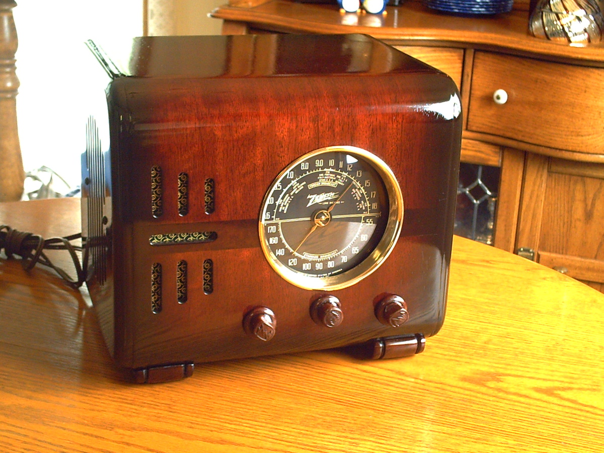 1937 zenith 5s218 "cube" am/shortwave radio. Collectors Weekly