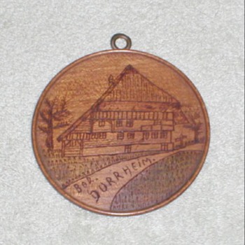 Etched wood disk - Germany - Folk Art