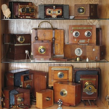 Vintage Cameras on Display