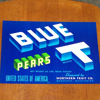 (NOS) New Old Stock - Blue T Pears Fruit Crate Label - Advertising