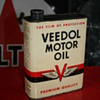 veedol oil can