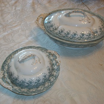 More dinnerware - China and Dinnerware