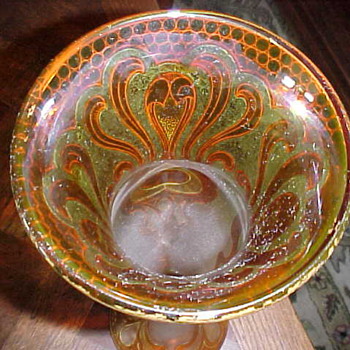Dorflinger Honesdale American Cameo Vase - Art Glass