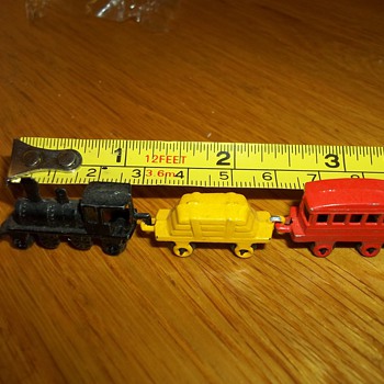 MINIATURE TRAIN