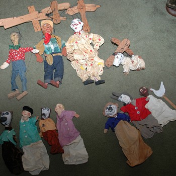 Vintage Paper Mache Hand Puppets
