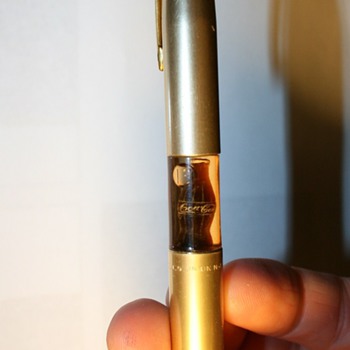 Coca-Cola floating bottle mechanical pencil question
