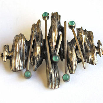 Scandinvian brooch