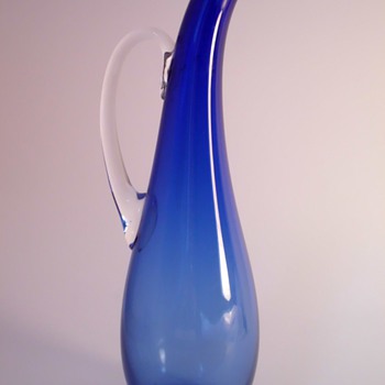 Gracious jar by Josef Stadler for Gral Glas - Art Glass