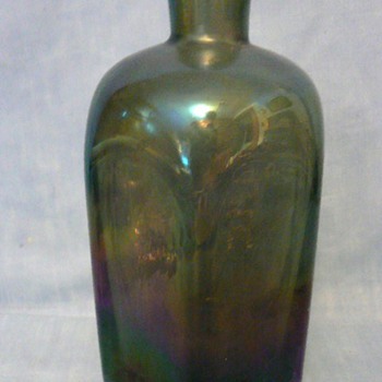 Glass bottle