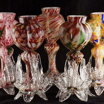 Welz Tri-lobed Hearts - 10 of 16 identified Décors - Art Glass