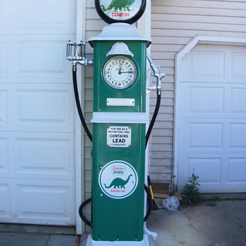 1931 Erie gas pump