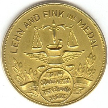  Lehn & Fink Gold Pharmaceutical Prize Medal