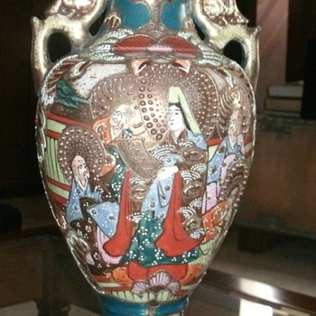 Japanese Satsuma Moriage  Vase