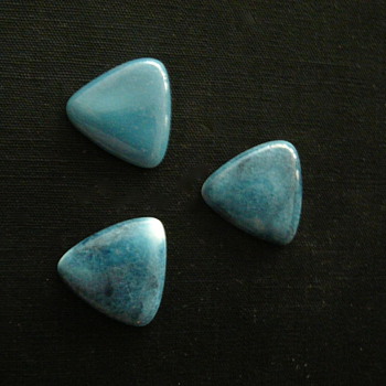 SOME MYSTERY CABOCHONS