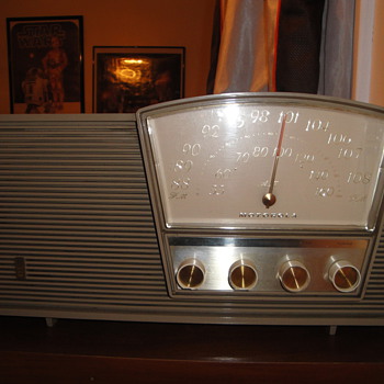 1950s radio Motorolla