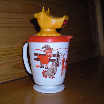 Cow creamer. - Kitchen