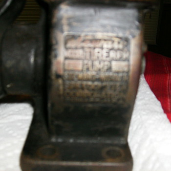 Stewart Warner Tire Pump