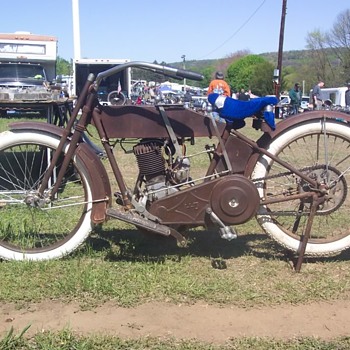 2011 Oley Pa Antique Motorcyle Show - Motorcycles