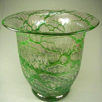 Loetz Ausf. Vase - Art Glass