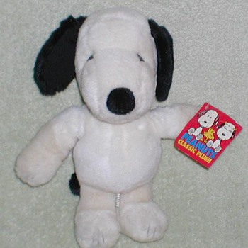 Snoopy Plush Toy