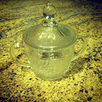 Two handled sugar bowl - Glassware