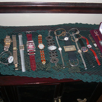 bunch of china watches - Wristwatches
