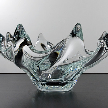 #29 Large Bowl with Spikes by Vannes le Châtel - Art Glass