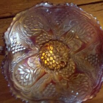 Rare RED Lotus and Grape bonbon