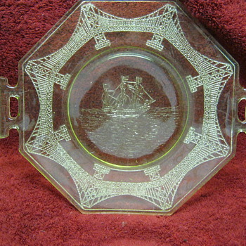 Can someone help in identifying this vaseline glass plate thanks - Glassware