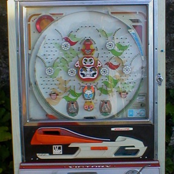 Does anyone recognize this machine? - Coin Operated