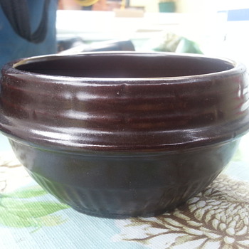 "KS" SIGN POTTERY BOWL - Kitchen