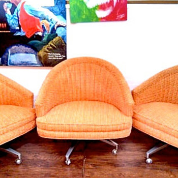 StayingVintage's Retro Bucket Seat Snuggy Huggin' Chairs - Furniture