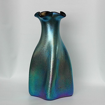 Kralik Glatt Silberiris - Art Glass