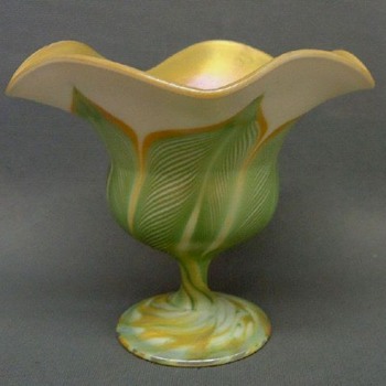 VERY RARE TREVAISE FLORIFORM COMPOTE C. 1907 - Art Glass