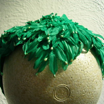 Luscious 1950s Cocktail Hat