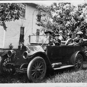 1915 car with Kewpie Doll hood Ornament for Phil :-) 
