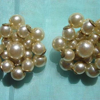Cultured Pearl earrings